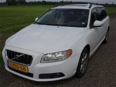 Volvo V70 - Summum Benzine