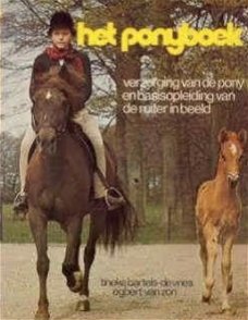 Het ponyboek, Tineke Bartels-Devries