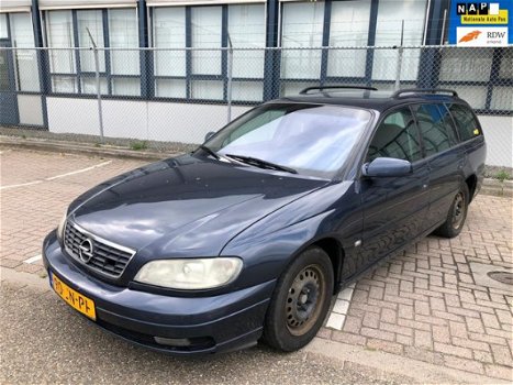 Opel Omega Wagon - 2.6i V6 Business Edition - 1