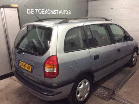 Opel Zafira - 1.6-16V Comfort - 1