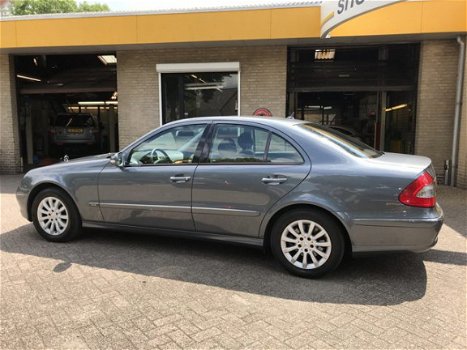 Mercedes-Benz E-klasse - 200 K. Elegance Automaat Climate Control - 1