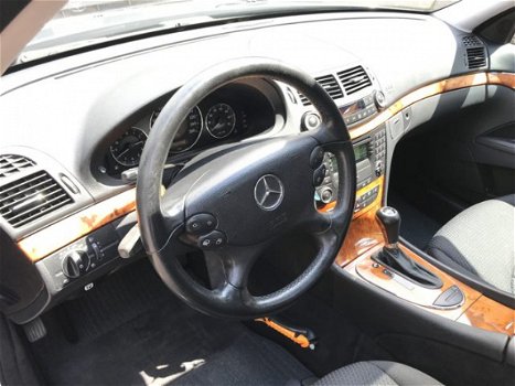 Mercedes-Benz E-klasse - 200 K. Elegance Automaat Climate Control - 1