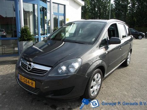 Opel Zafira - 2013 1600 Family 7 persoons - 1
