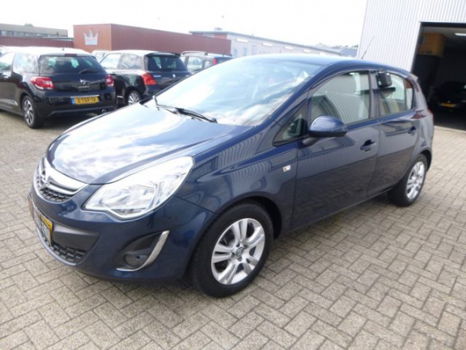 Opel Corsa - 1.2i 16V 5 deurs + LMV - 1