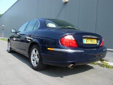 Jaguar S-type - 4.0 V8