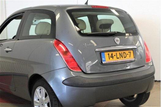 Lancia Y(psilon) - Ypsilon 1.4 16V ARGENTO - 1