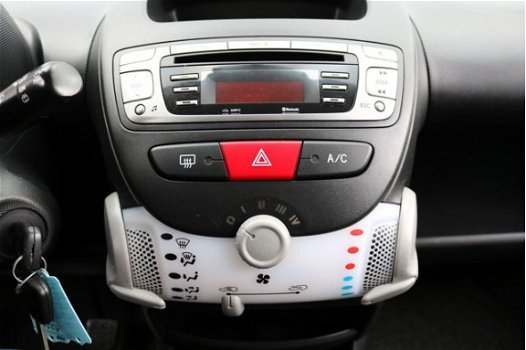 Toyota Aygo - 1.0 VVT-i Aspiration Automaat | Airco | Elektrische ramen voor | Goed Onderhouden - 1