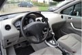Peugeot 308 - | Automaat | Navigatie | Panoramadak - 1 - Thumbnail