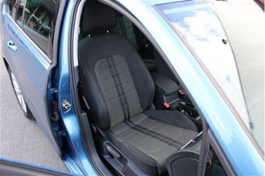 Volkswagen Golf Variant - 1.6 TDI Comf. Exec. Navi/Clima/Pdc/Trekhaak - 1