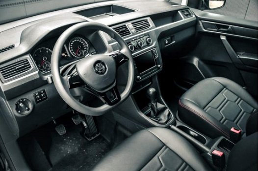Volkswagen Caddy - 2.0 TDI L1H1 BMT Comfortline 180PK / 37DKM / SCHROEFSET / SPECIAL INTERIEUR / NAV - 1