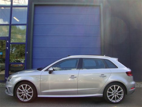 Audi A3 Sportback - 1.4 e-tron PHEV Ambition EX BTW Pro S-Line plus alle opties - 1