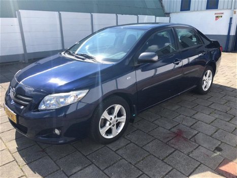 Toyota Corolla - 1.6-16V Sol - 1