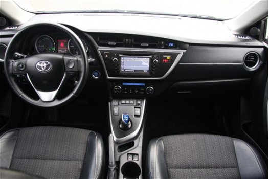 Toyota Auris Touring Sports - 1.8 Hybrid Executive Half-leder/Stoelverwarming - 1