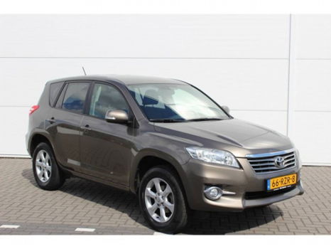 Toyota RAV4 - 2.0 VVT-i 2WD Dynamic Trehaak - 1