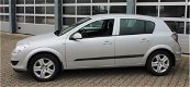 Opel Astra - 1.4 Edition - 1 - Thumbnail