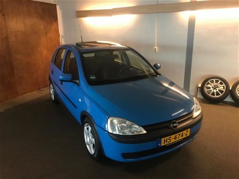 Opel Corsa - 1.2-16V Apk Nieuw, 2e eigenaar, Schuifdak, E-Ramen, N.A.P, Lm Velgen, 5Drs, Topstaat - 1