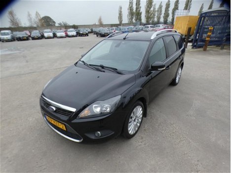 Ford Focus Wagon - 1.8 Titanium Flexi Fuel / Navi / Pdc / Clima / Elek ramen - 1