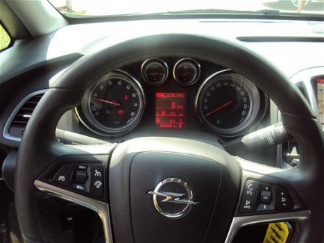 Opel Astra - 1.4 Turbo Blitz - 1