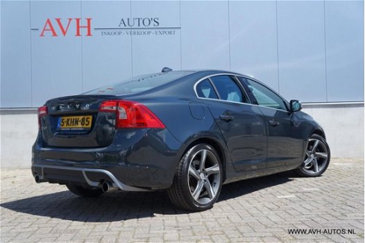 Volvo S60 - 1.6 D2 R-Design 98.000KM - 1