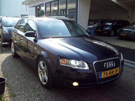 Audi A4 Avant - 2.0 TFSI quattro Pro Line Automaat 147 kw 200 pk - 1