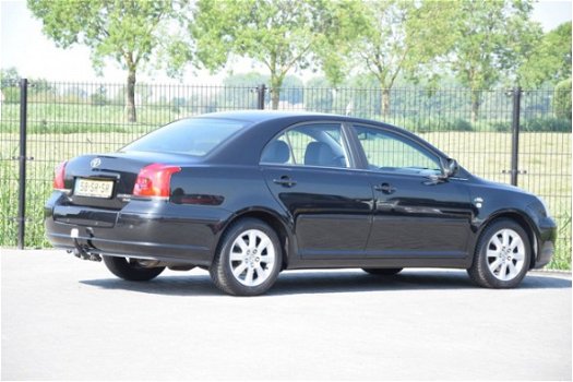 Toyota Avensis - 2.2 D-4D Executive 2006 Airco Stuurbediening - 1