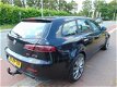 Alfa Romeo 159 Sportwagon - 2.4 JTD Distinctive Clima / Navi / Dvd / Cruise / Xenon / 18-Inch Lm vel - 1 - Thumbnail