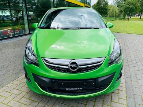 Opel Corsa - 1.2 16V 3D OPC LINE NAV BT CRC ECC PDC - 1