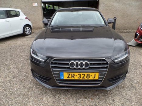 Audi A4 - 1.8 TFSI Pro Line Business Automaat - 1