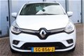 Renault Clio Estate - Tce 90 Intens - 1 - Thumbnail