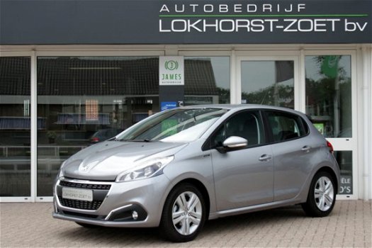 Peugeot 208 - 5D Signature 1.2 110 PK Automaat | Navigatie | All season banden | Nieuwstaat - 1