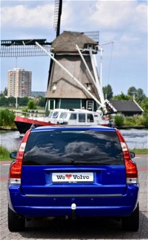 Volvo V70 - 2.4 Dealer auto, Youngtimer, BTW auto - 1