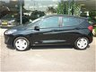 Ford Fiesta - 1.1 70 PK 5-drs Trend Airco / Cruise / parkeersensoren - 1 - Thumbnail