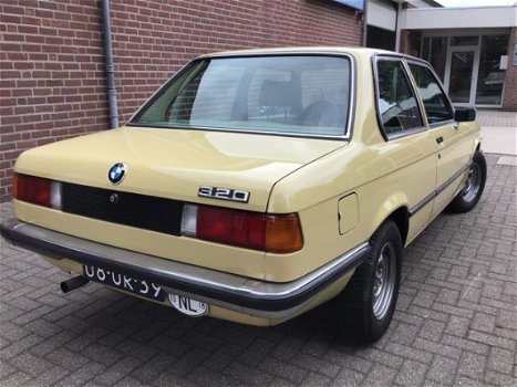 BMW 3-serie - 320 - 1