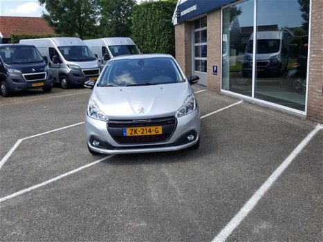 Peugeot 208 - GT-line 1.2 PT-110pk (VOL)AUTOMAAT(6T)5D Navi, Bluetooth, Clima, cr - 1