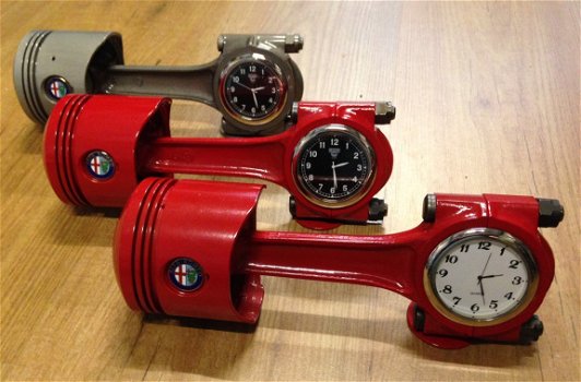 Italiaanse Super Car Piston clock V8 V12 motorblok klok - 2