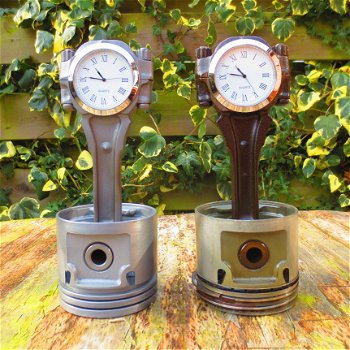 Italiaanse Super Car Piston clock V8 V12 motorblok klok - 3