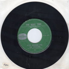 Cliff Richard And The Shadows : The Next Time / Bachelor Boy (1963)