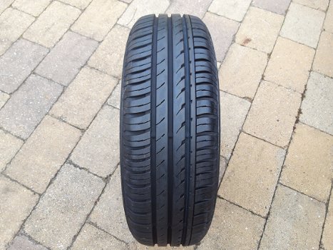 Stalen velg VW Audi met ongebruikte band 195/65/R15 - 2