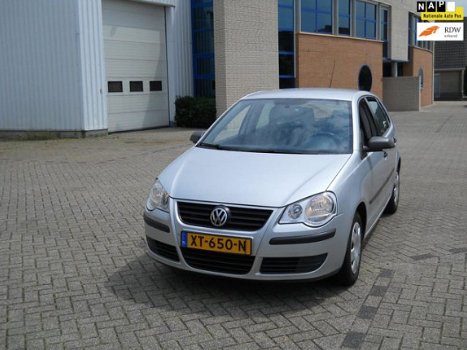 Volkswagen Polo - 1.2 Easyline airco/elekpakket/cv - 1