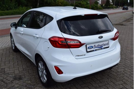 Ford Fiesta - Fiesta 1.1 Trend 85pk 5drs. Airco/Stoelverwarming/Parkeersensoren/Verlengde garantie - 1