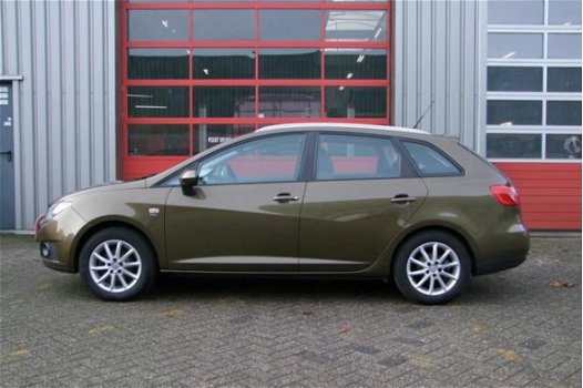 Seat Ibiza ST - 1.2 TSI Style +SET WINTERWIELEN - 1