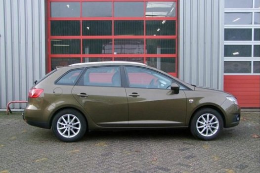 Seat Ibiza ST - 1.2 TSI Style +SET WINTERWIELEN - 1