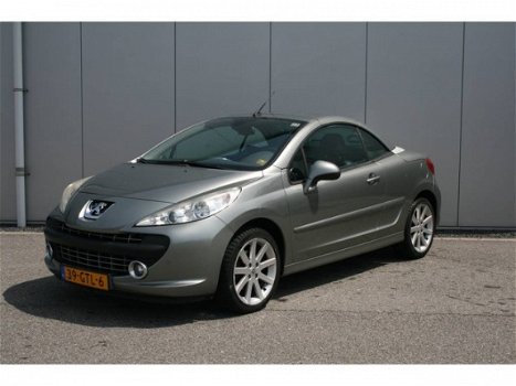 Peugeot 207 - CC 1.6 16V. cabriolet 92000 km - 1