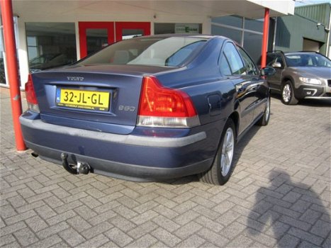 Volvo S60 - 2.4 140PK youngtimer - 1