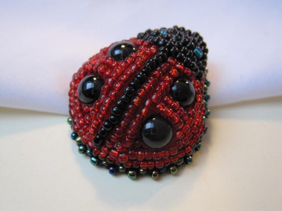 Broche lieveheersbeestje kleine glaskraaltjes 3.9x3.2 cm - Afbeelding 5