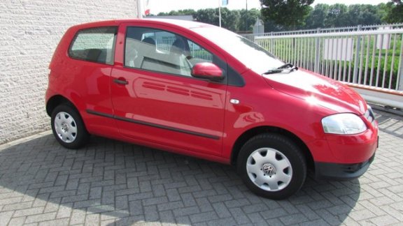 Volkswagen Fox - 1.4 Trendline - 1