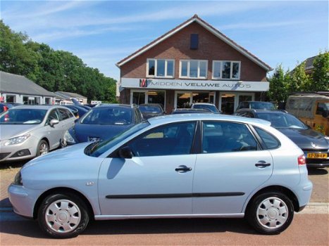 Seat Ibiza - 1.4-16V Stella 5 Deurs 196.470km N.A.P Stuurbekrachtiging / Elec.Pakket / Zeer Nette en - 1