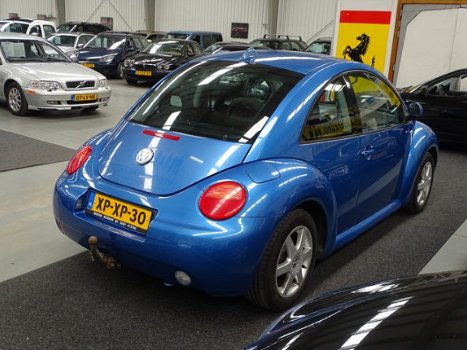 Volkswagen New Beetle - 2.0 Highline Airco Trekhaak Stuurbekrachtiging - 1