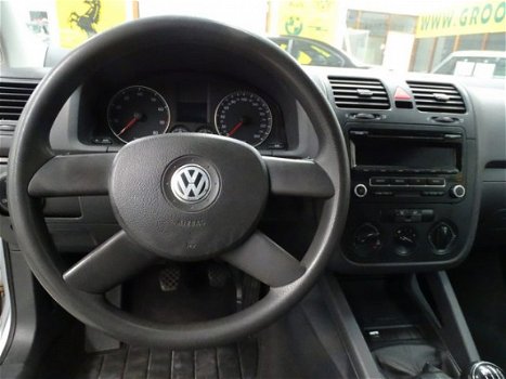 Volkswagen Golf - 1.6 FSI Comfortline Airco Stuurbekrachtiging Youngtimer - 1