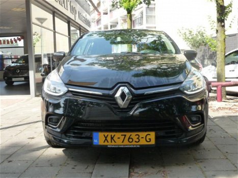 Renault Clio - 0.9 TCe Intens / Climate Control / Navigatie / Cruise Control / Lichtmetalen velgen / - 1